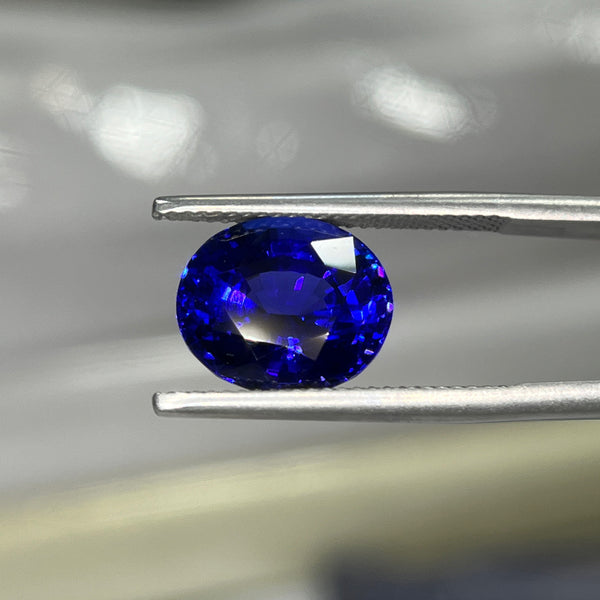 7.02 cts. Tanzanite Oval, AAAA Quality